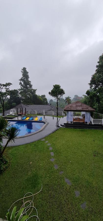 Villa Aurora Cisarua Exterior foto
